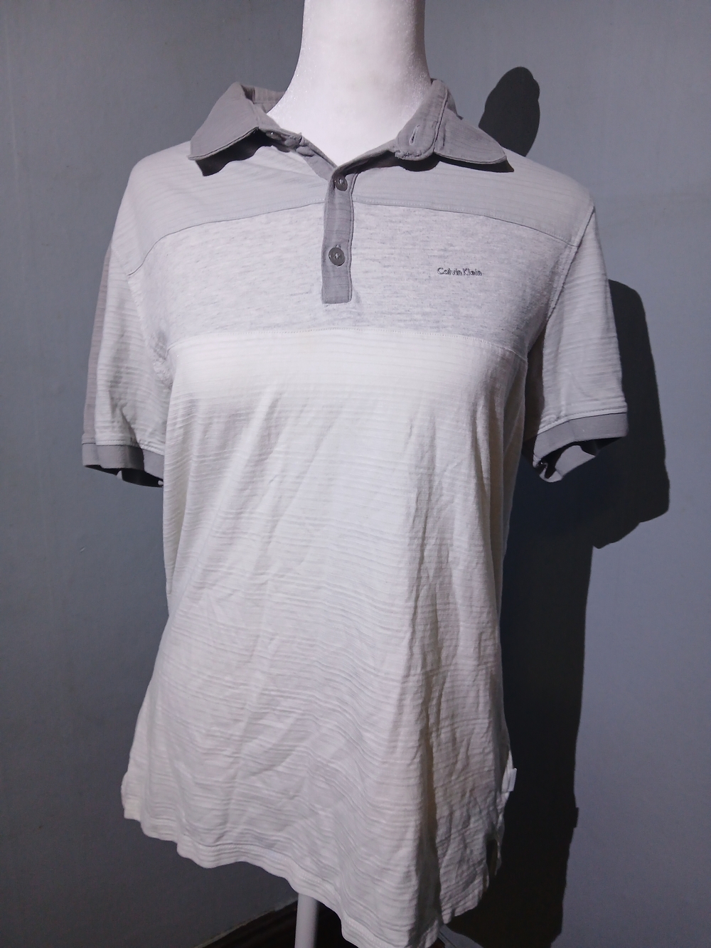 Calvin Klein Two‑Tone Gray & White Polo Shirt | Smart Casual | Size M